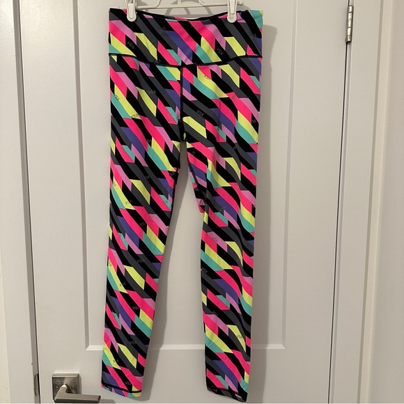 VSX Victoria’s Secret Sport Knockout Multi- Colour Geometric Print Leggings - Picture 3 of 11